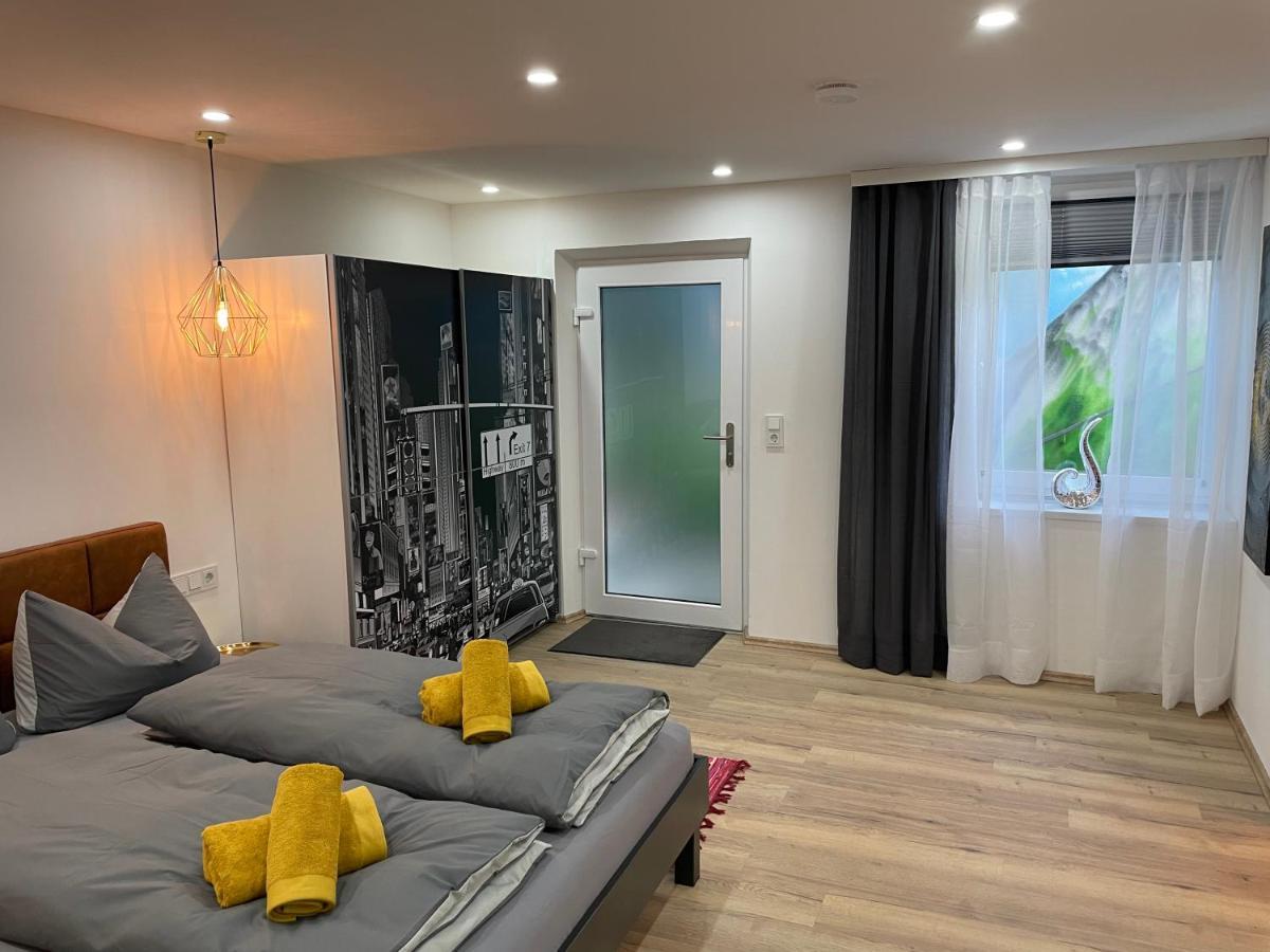 außergewöhnliche Kellerloft Innsbruck Exterior foto